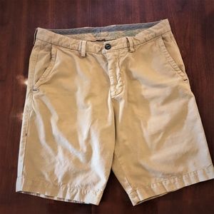 Tommy Bahama Mens Shorts | 32W | Khaki Chinos
